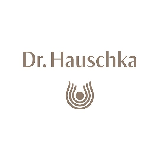 ドイツ生まれのドクターハウシュカは、自然療法に基づいたスキンケア製品を提供しています。以下がその魅力です。